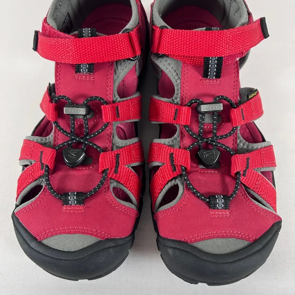 KEEN Seacamp II CNX Sandals Kids 5 Red Black Hiking Water Sport Shoes Outdoor
